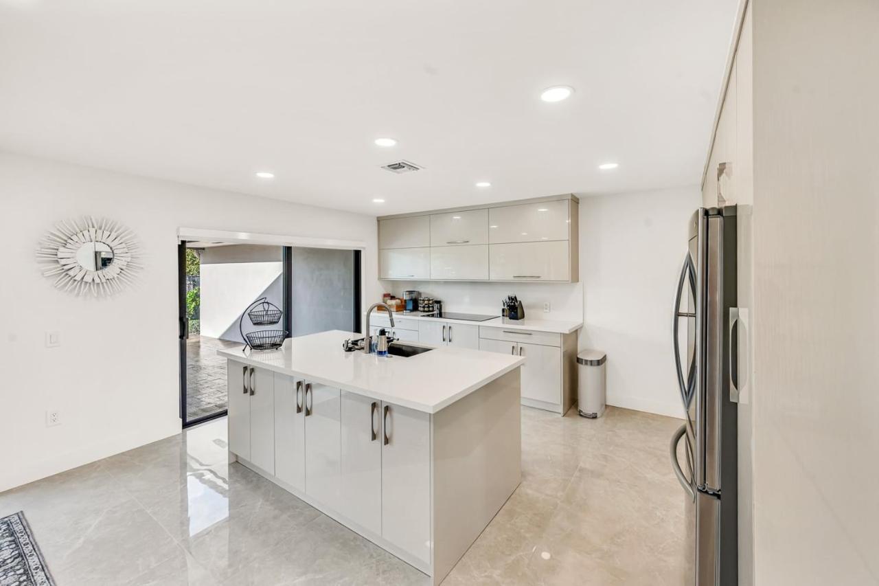 Sandals Beach Cottage Fort Lauderdale Extérieur photo